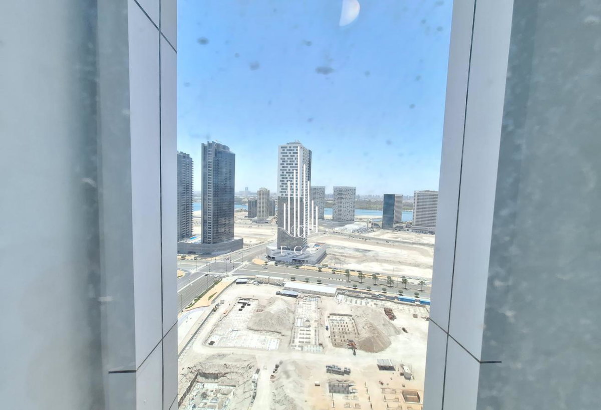 Y Tower Reem, Emirats Arabes Unis