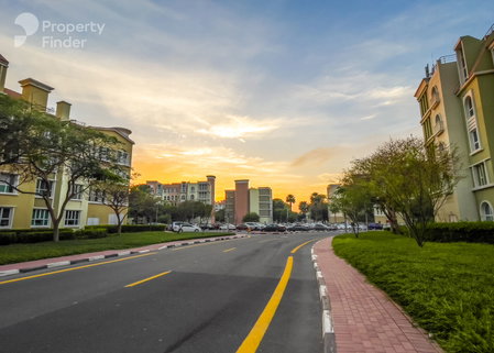 Apartment for rent in Dubai, United Arab Emirates · Building 203 to Building 229 · 1 room, 1 bath