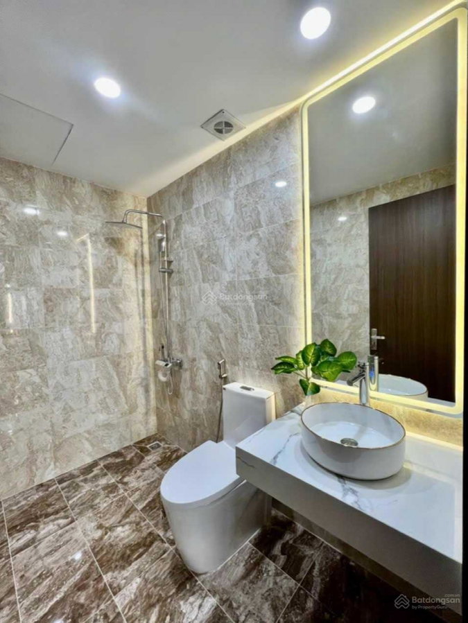 Apartment for sale in Ha Dong, Vietnam · GoldSilk Complex · 2 rooms, 2 baths