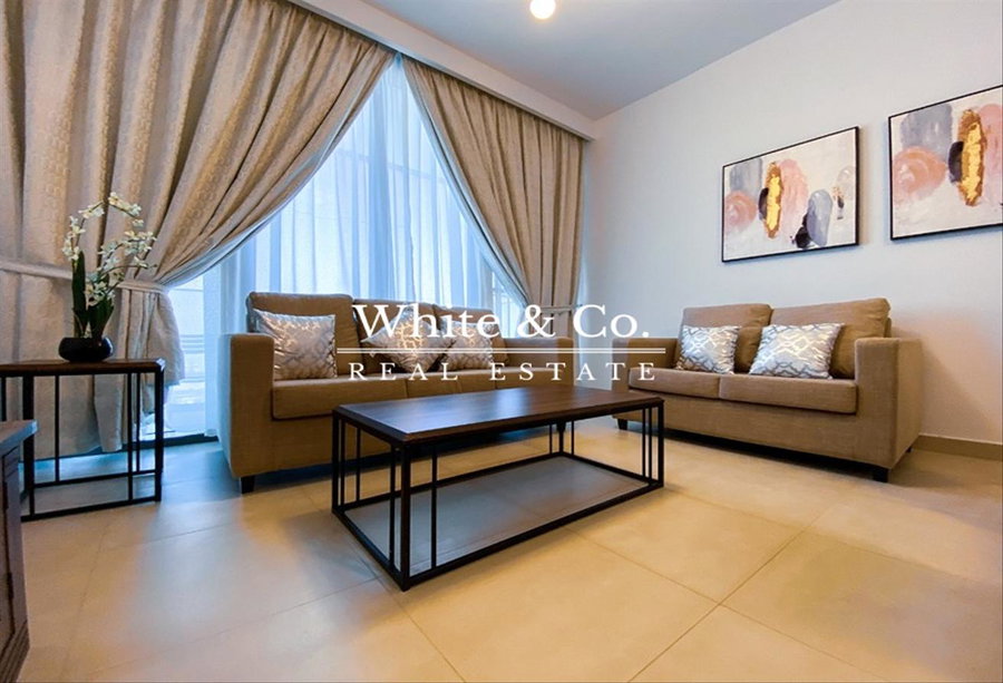Apartment for rent in Dubai, United Arab Emirates · Downtown Views · 2 rooms, 1 bath