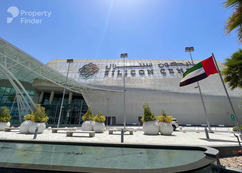 Apartment for rent in Dubai, United Arab Emirates · Dubai Silicon Oasis · 1 room, 2 baths