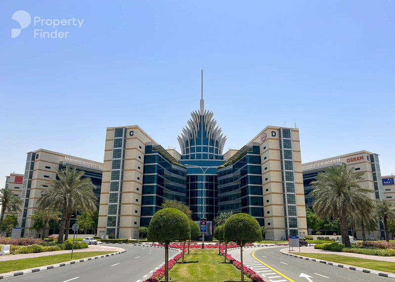 Apartment for rent in Dubai, United Arab Emirates · Dubai Silicon Oasis · 1 room, 2 baths