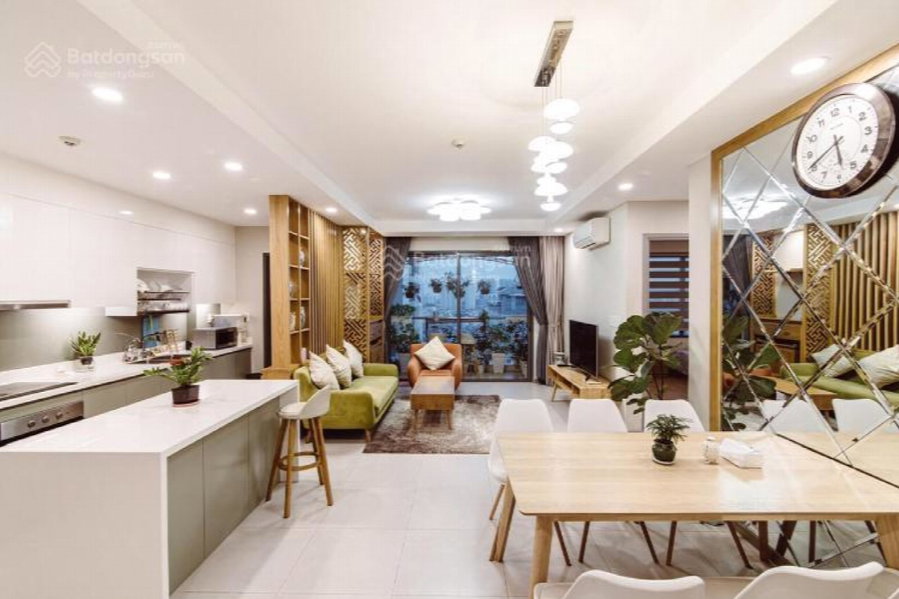 Apartment for sale in Nha Be, Vietnam · The Gold View · 2 rooms, 2 baths