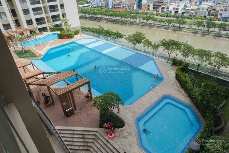 Apartment for sale in Nha Be, Vietnam · The Gold View · 2 rooms, 2 baths