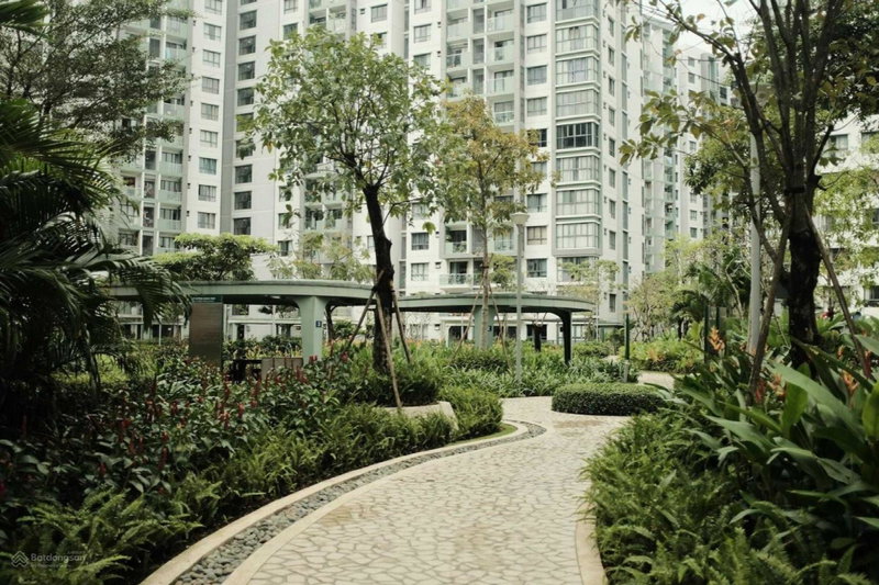 Apartment for rent in Ho Chi Minh City, Vietnam · Celadon City · 2 rooms, 1 bath