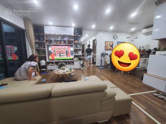 Apartment for sale in Ha Dong, Vietnam · Goldmark City · 2 rooms, 2 baths