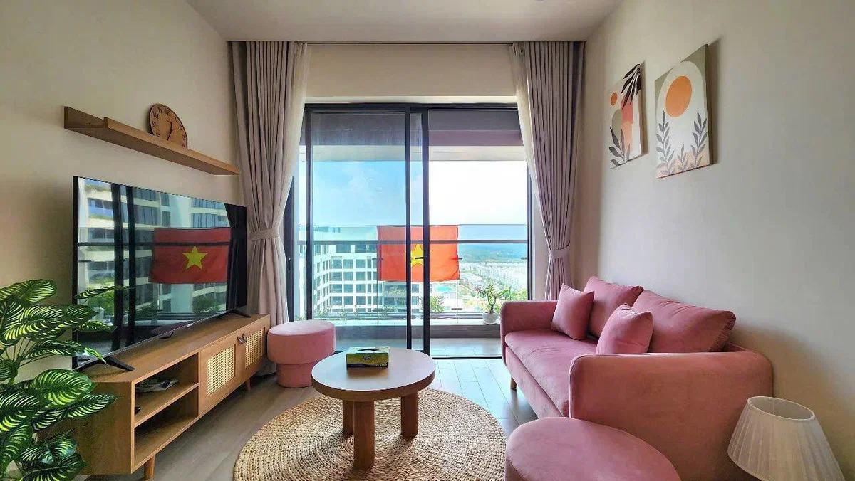 Lumiere Boulevard, Vietnam