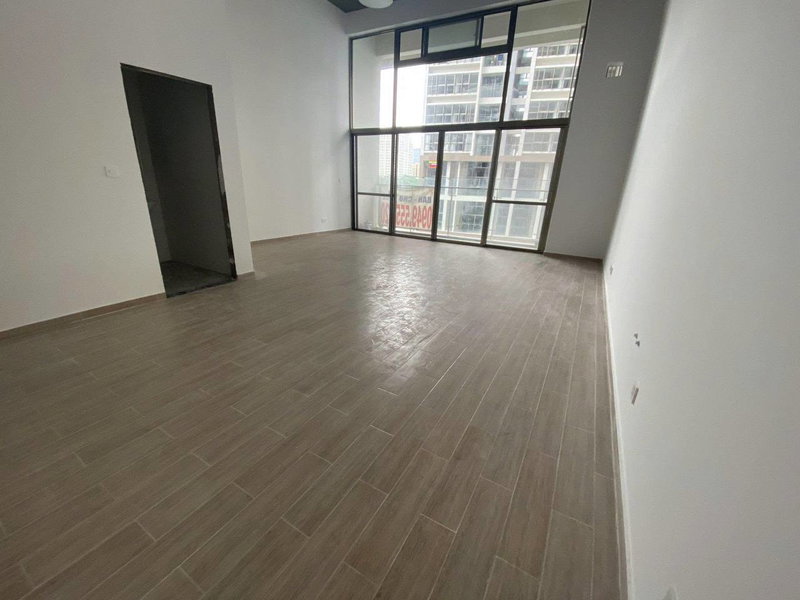 Commercial for rent in Ho Chi Minh City, Vietnam · 1 room, 1 bath