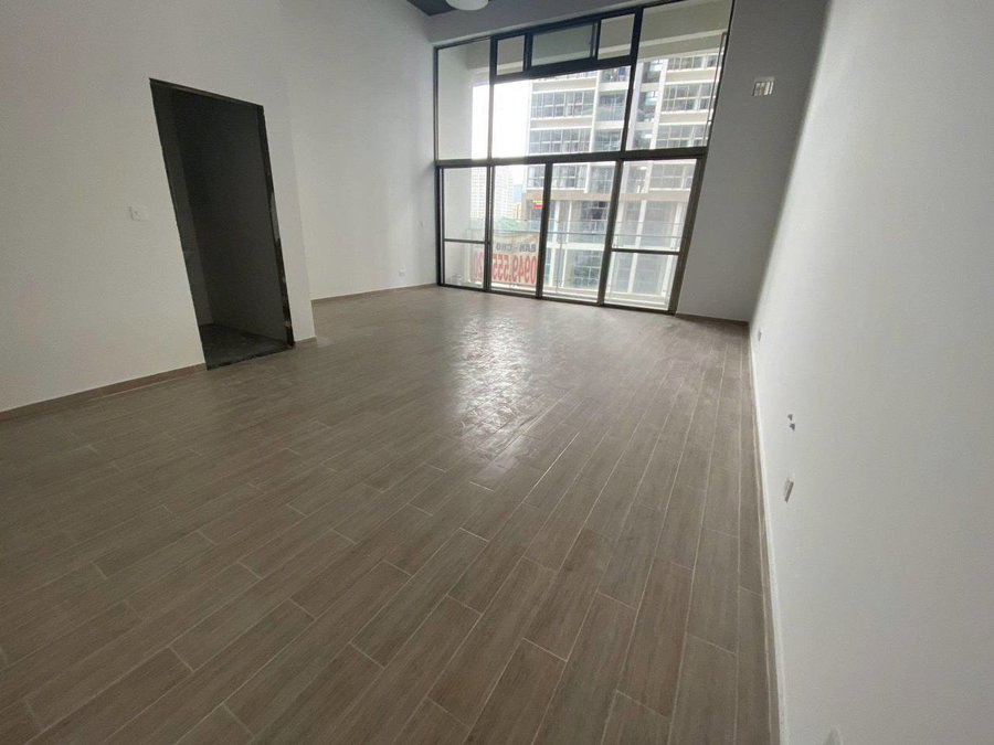 Commercial for rent in Ho Chi Minh City, Vietnam · 1 room, 1 bath