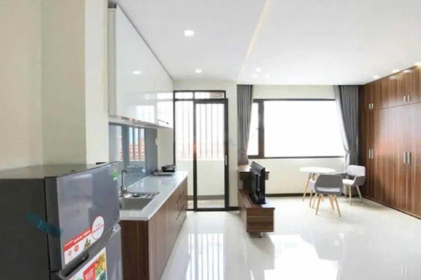 Apartment for rent in Ho Chi Minh City, Vietnam · 1 room, 1 bath