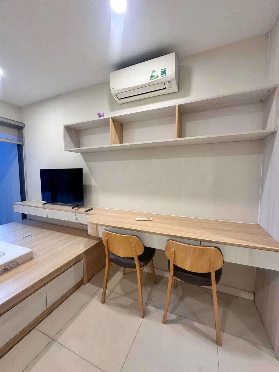 Lavida Plus, Vietnam