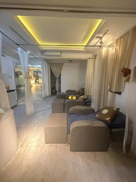 Commercial for rent in Nha Be, Vietnam · 1 room
