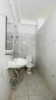 Apartment for rent in Thanh Pho Uong Bi, Vietnam · Garden · 1 room, 1 bath