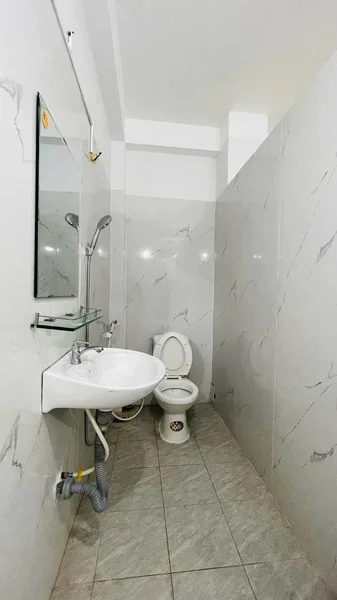 Apartment for rent in Thanh Pho Uong Bi, Vietnam · Garden · 1 room, 1 bath
