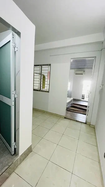 Apartment for rent in Thanh Pho Uong Bi, Vietnam · Garden · 1 room, 1 bath