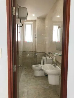 Commercial for rent in Nha Be, Vietnam · 1 room, 1 bath