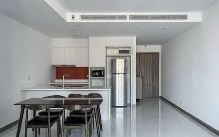 Apartment for rent in Ho Chi Minh City, Vietnam · Sunwah Pearl · 2 rooms, 1 bath