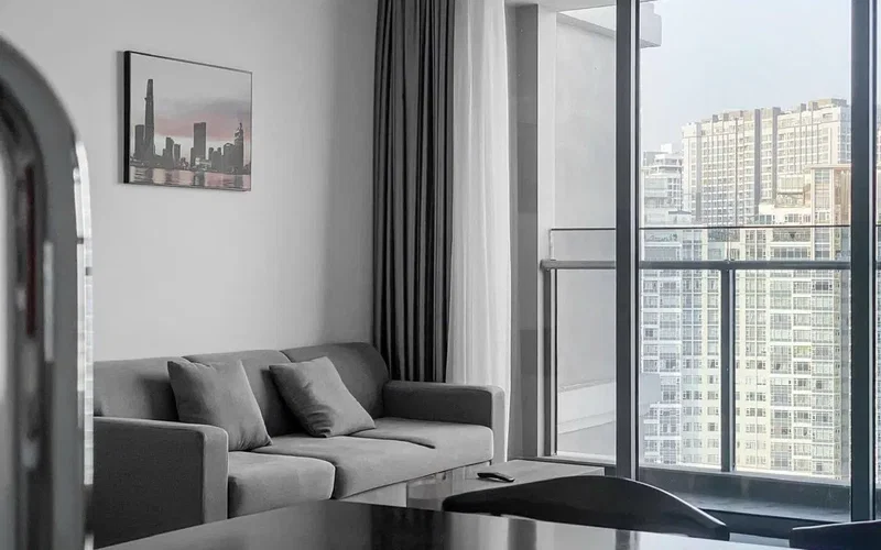 Apartment for rent in Ho Chi Minh City, Vietnam · Sunwah Pearl · 2 rooms, 1 bath