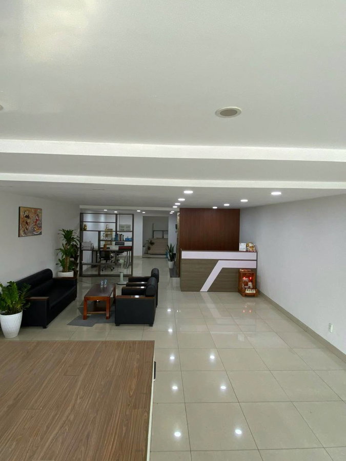 Commercial for rent in Hanoi, Vietnam · Cau Giay · 1 room, 4 baths