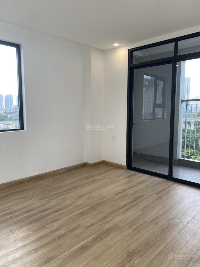 Apartment for sale in Hanoi, Vietnam · Hanoi Paragon · 2 rooms, 3 baths