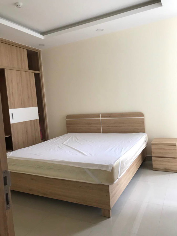 Apartment for rent in Hanoi, Vietnam · The House · 2 rooms, 2 baths