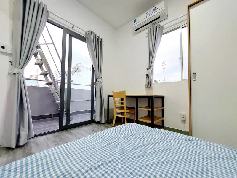 Apartment for rent in Ho Chi Minh City, Vietnam · 3rd District · 1 room, 1 bath