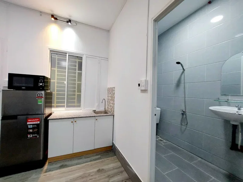 Apartment for rent in Ho Chi Minh City, Vietnam · 3rd District · 1 room, 1 bath