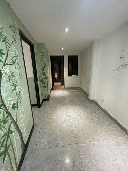 Commercial for rent in Ho Chi Minh City, Vietnam · Thao Dien · 1 room, 1 bath