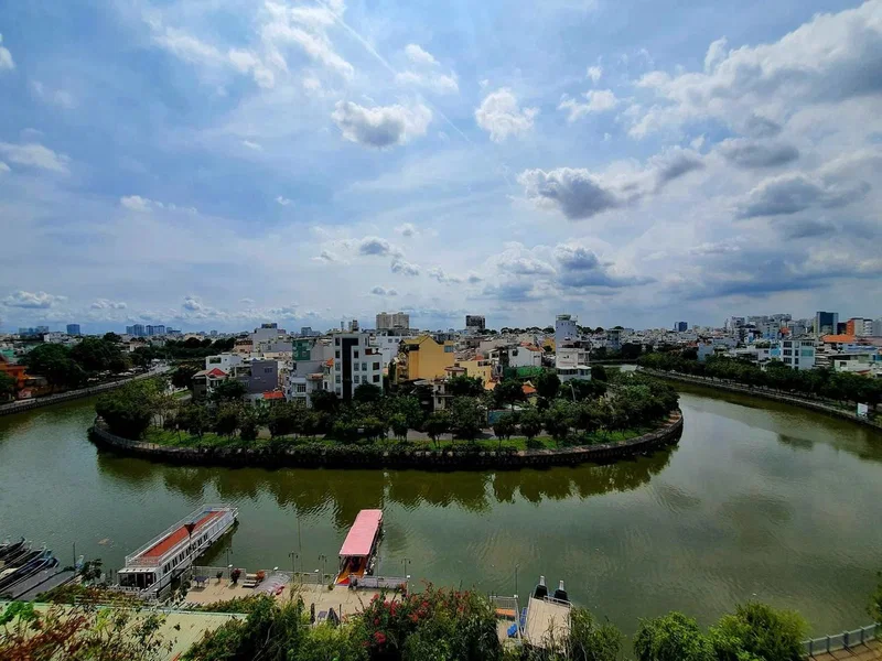 Apartment for rent in Da Nang, Vietnam · 3rd District · 1 room, 1 bath