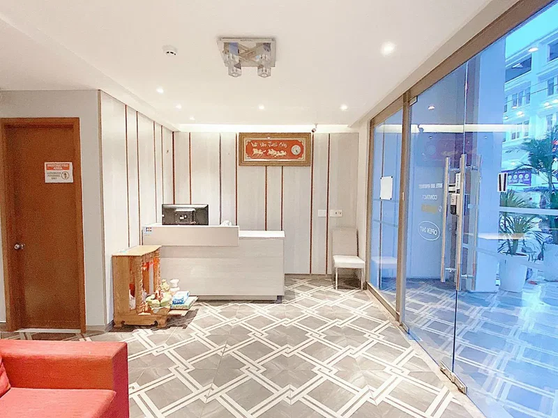 Commercial for rent in Nha Be, Vietnam · Hung Gia · 1 room, 1 bath