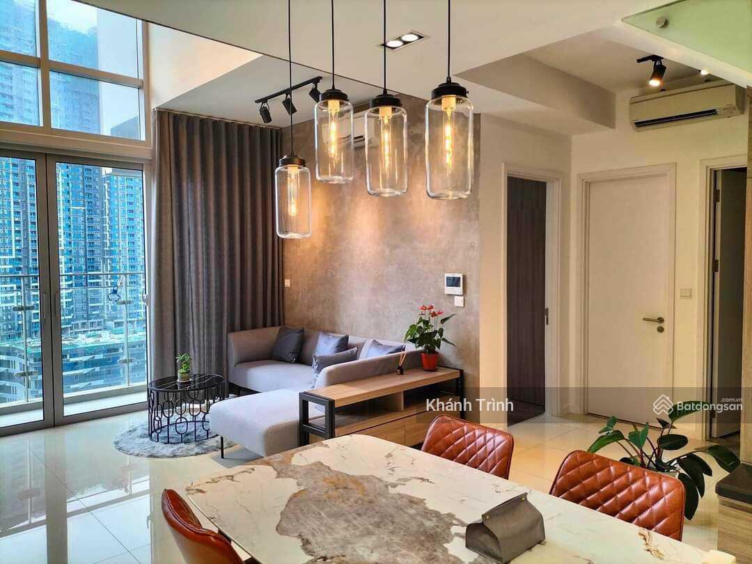 Estella Heights, Vietnam