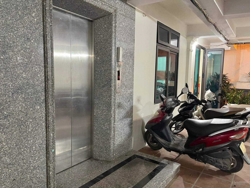 Apartment for rent in Hanoi, Vietnam · No. 27 · 2 rooms, 2 baths