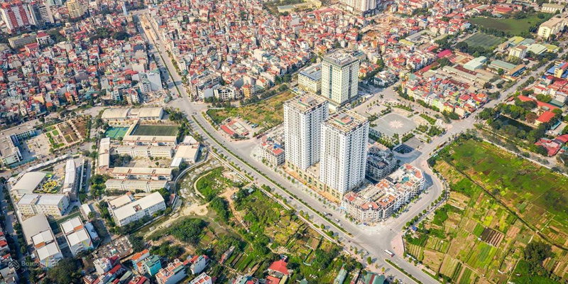 Apartment for sale in Hanoi, Vietnam · HC Golden City · 3 rooms, 2 baths