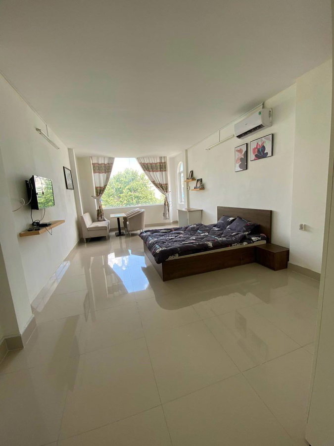 Apartment for rent in Ho Chi Minh City, Vietnam · District 1 · 1 room, 1 bath