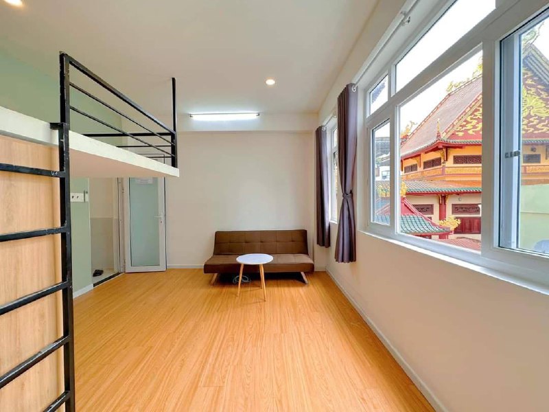 Apartment for rent in Ho Chi Minh City, Vietnam · District 1 · 1 room, 1 bath