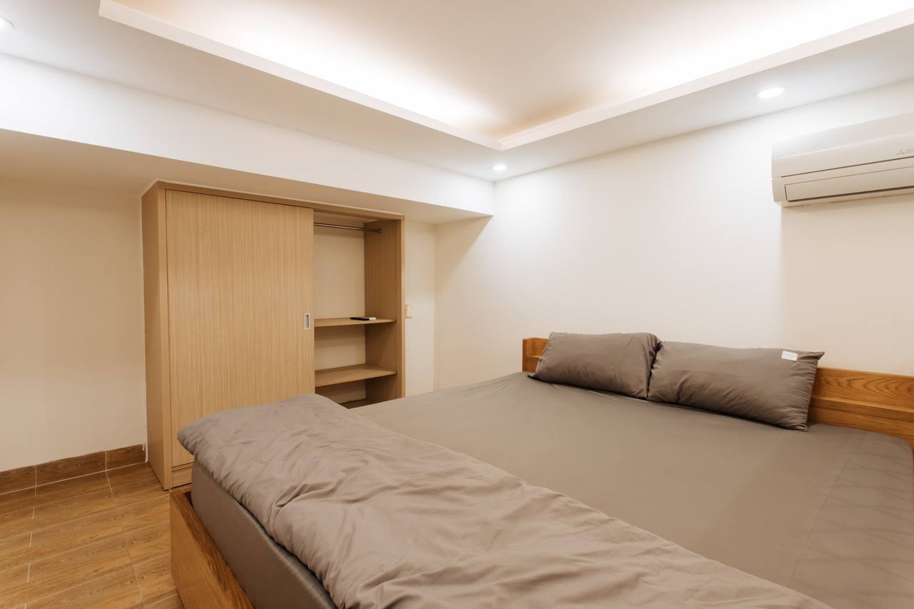 Apartment for rent in Ho Chi Minh City, Vietnam · District 10 · 1 room, 1 bath