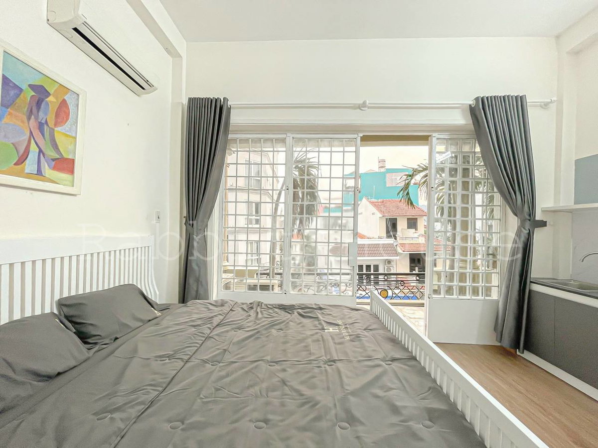 Apartment for rent in Ho Chi Minh City, Vietnam · Binh Thanh · 1 room, 1 bath