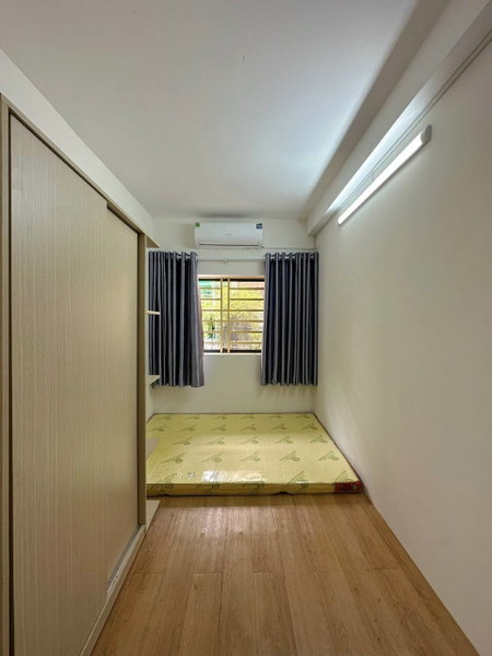 Apartment for rent in Nha Be, Vietnam · 10 District · 1 room, 1 bath