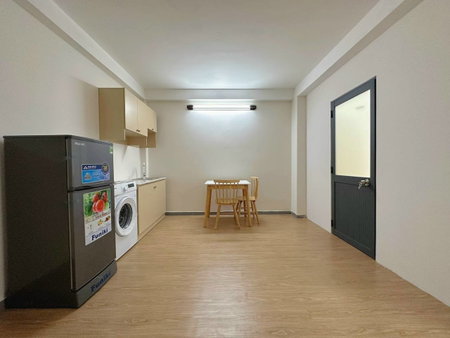 Apartment for rent in Nha Be, Vietnam · 10 District · 1 room, 1 bath