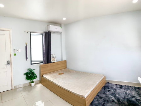 Apartment for rent in Ho Chi Minh City, Vietnam · Binh Thanh · 1 room, 1 bath
