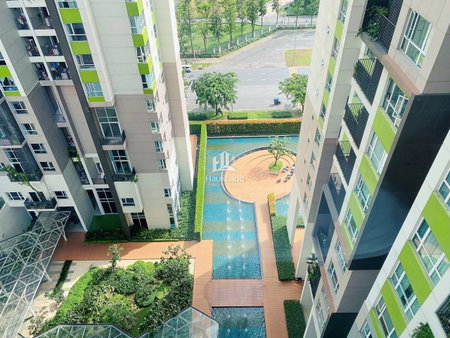 Apartment for rent in Ho Chi Minh City, Vietnam · Green View · 2 rooms, 2 baths