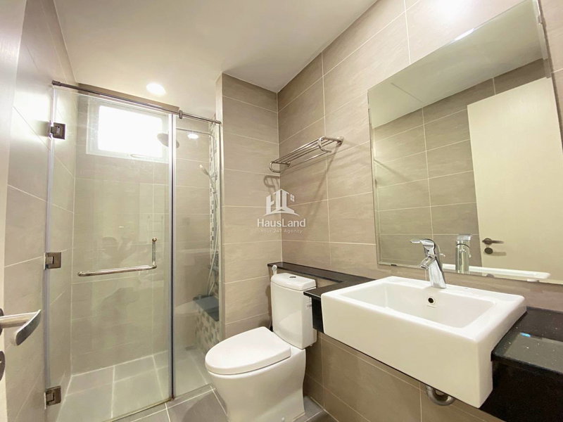 Apartment for rent in Ho Chi Minh City, Vietnam · Green View · 2 rooms, 2 baths