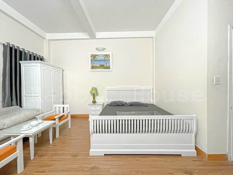 Apartamento en alquiler en Hanoi, Vietnam · 1st District · 1 habitación, 1 baño