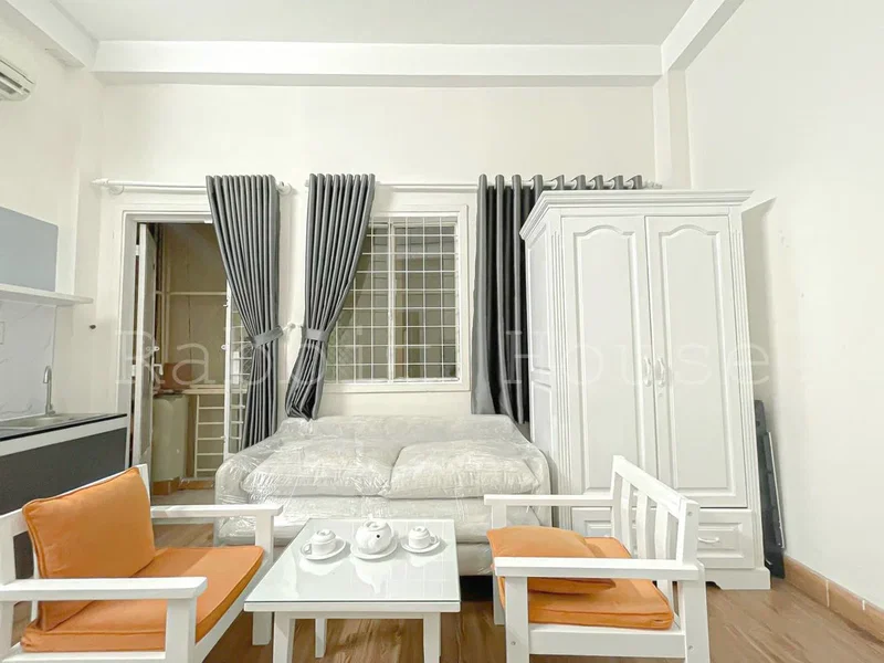 Apartamento en alquiler en Hanoi, Vietnam · 1st District · 1 habitación, 1 baño
