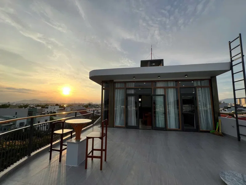 Apartment for rent in Da Nang, Vietnam · Ngu Hanh Son · 1 room, 1 bath