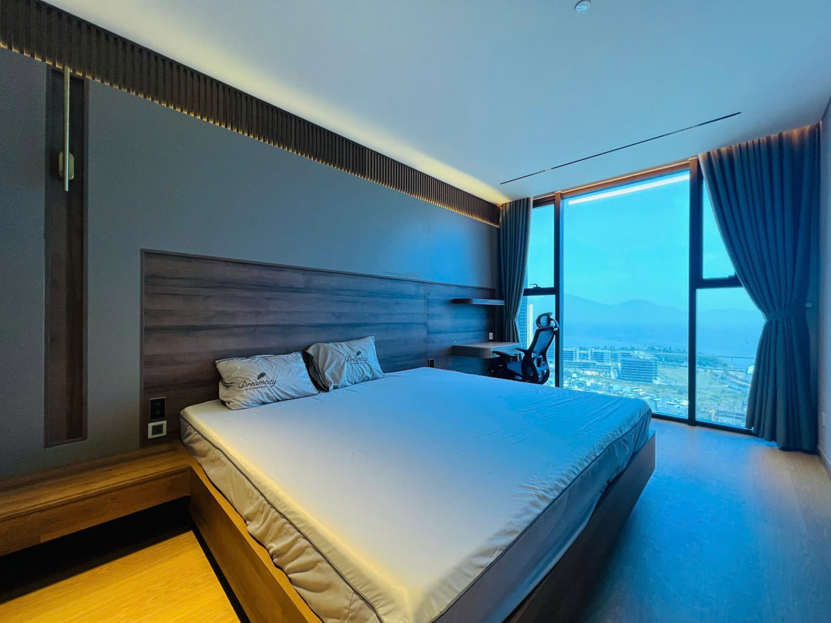 Sam Tower, Vietnam