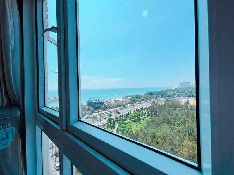 Apartment for rent in Da Nang, Vietnam · My An · 1 room, 1 bath