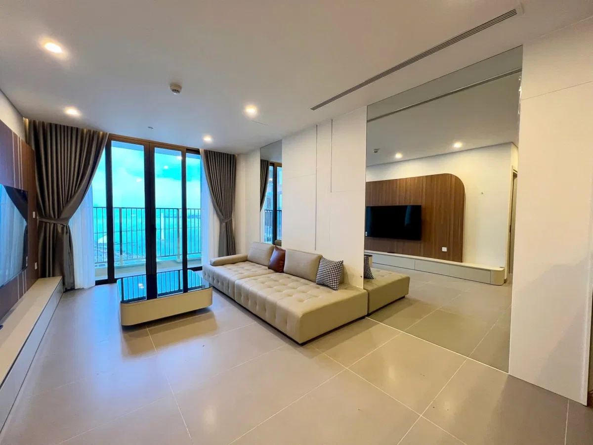 Sam Tower, Vietnam