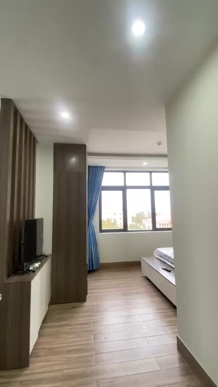 Khuê Mỹ, Viêt Nam