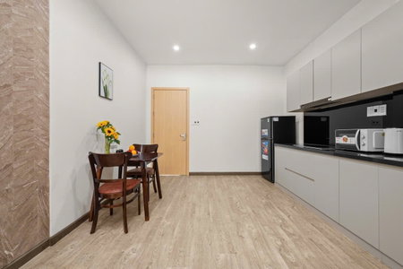 Apartment for rent in Da Nang, Vietnam · Ngu Hanh Son · 1 room, 1 bath